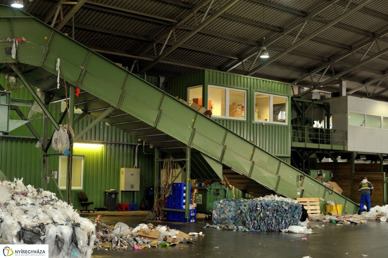 Szelektív hulladékgyűjtő telep