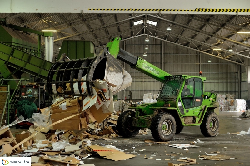 Szelektív hulladékgyűjtő telep