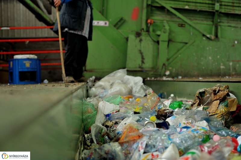 Szelektív hulladékgyűjtő telep