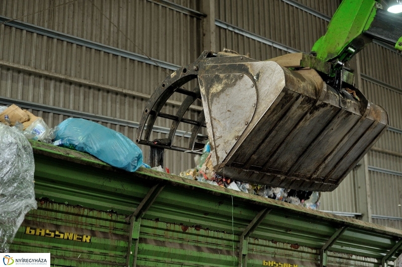 Szelektív hulladékgyűjtő telep