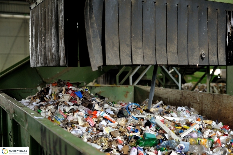 Szelektív hulladékgyűjtő telep