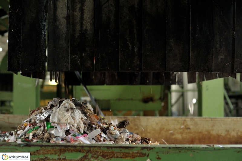 Szelektív hulladékgyűjtő telep