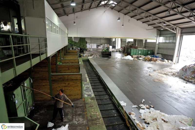 Szelektív hulladékgyűjtő telep