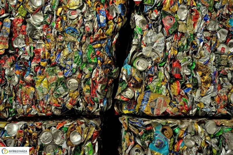 Szelektív hulladékgyűjtő telep