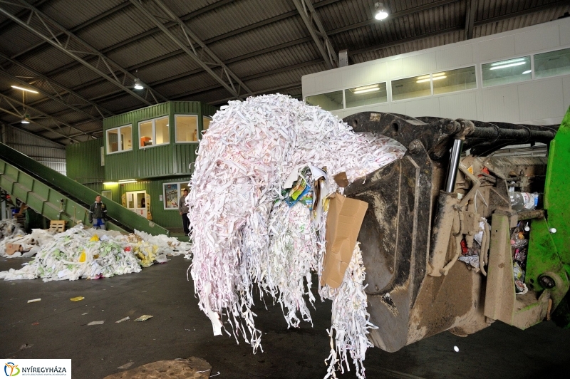 Szelektív hulladékgyűjtő telep