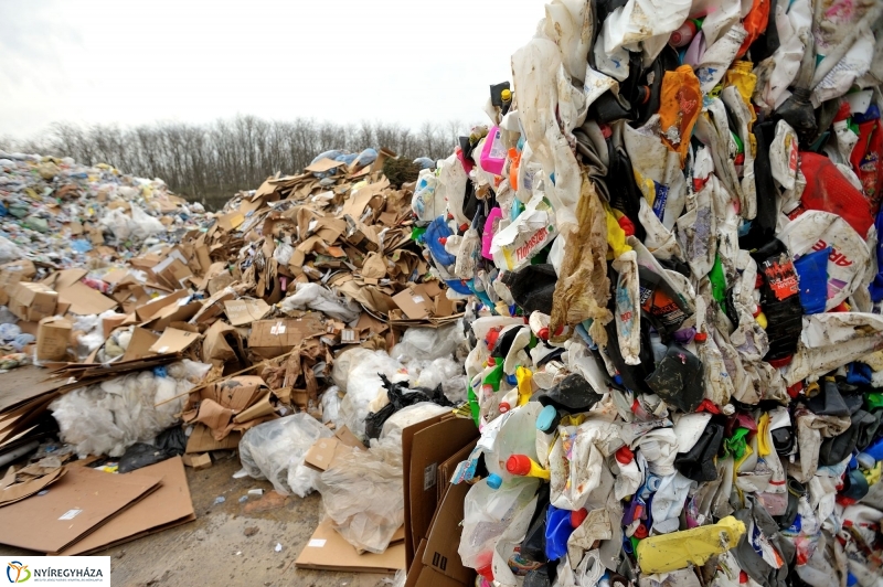 Szelektív hulladékgyűjtő telep