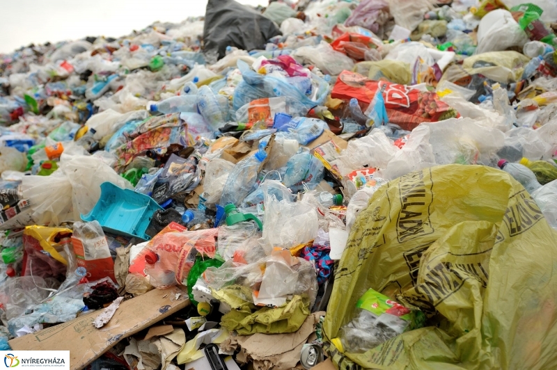 Szelektív hulladékgyűjtő telep