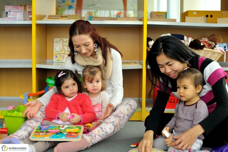 Zenebölcsi a Móricz Zsigmond Könyvtárban