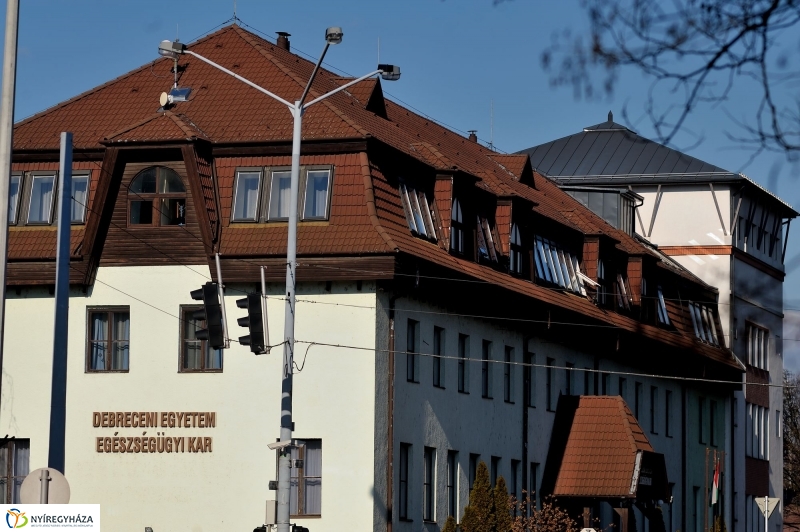 Diplomaosztó ünnepség az Egészségügyi Karon