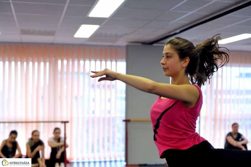 Éjjel-Nappal Primavera Balett