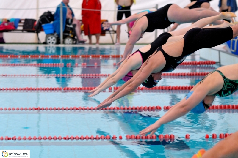 11. Aquarius Senior Úszóverseny