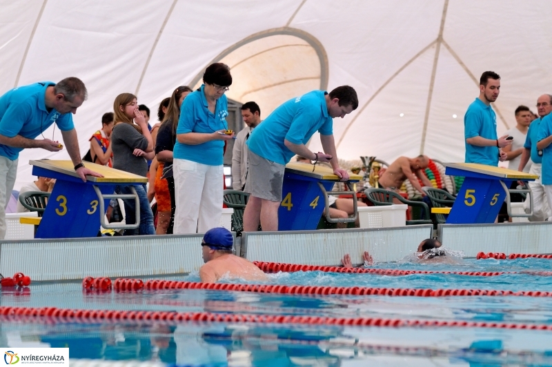 11. Aquarius Senior Úszóverseny