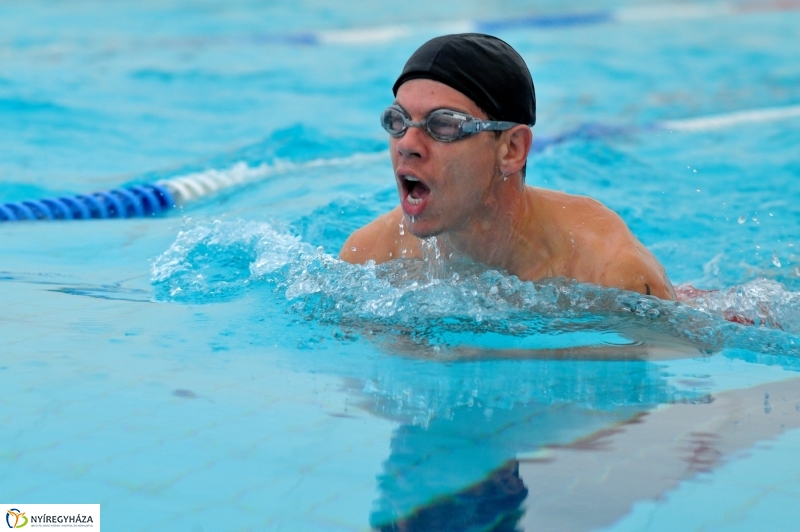 11. Aquarius Senior Úszóverseny