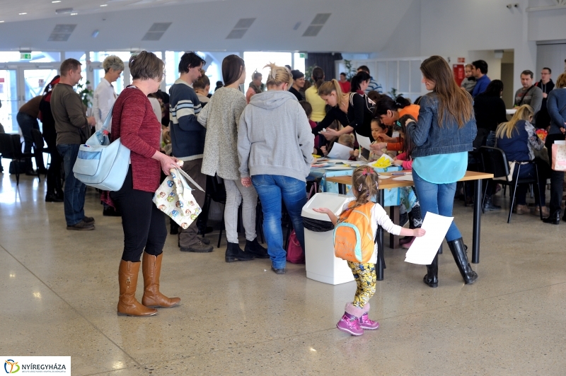 Éjjel-Nappal játszóházi foglalkozás