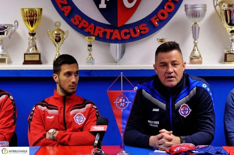 Szezonnyitó sajtótájékoztatót tartott a Szpari