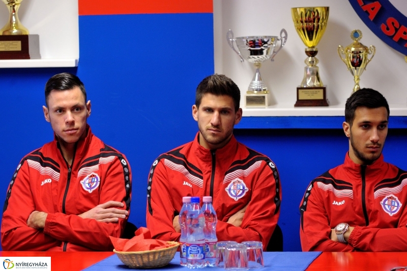 Szezonnyitó sajtótájékoztatót tartott a Szpari