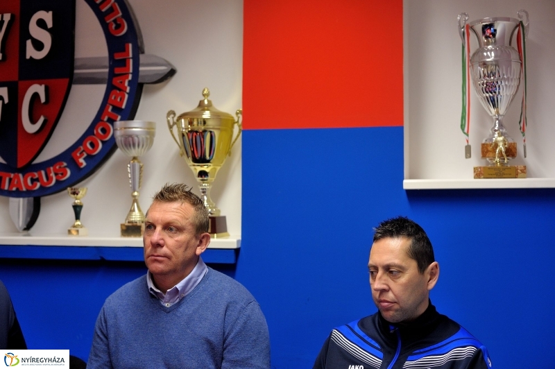 Szezonnyitó sajtótájékoztatót tartott a Szpari