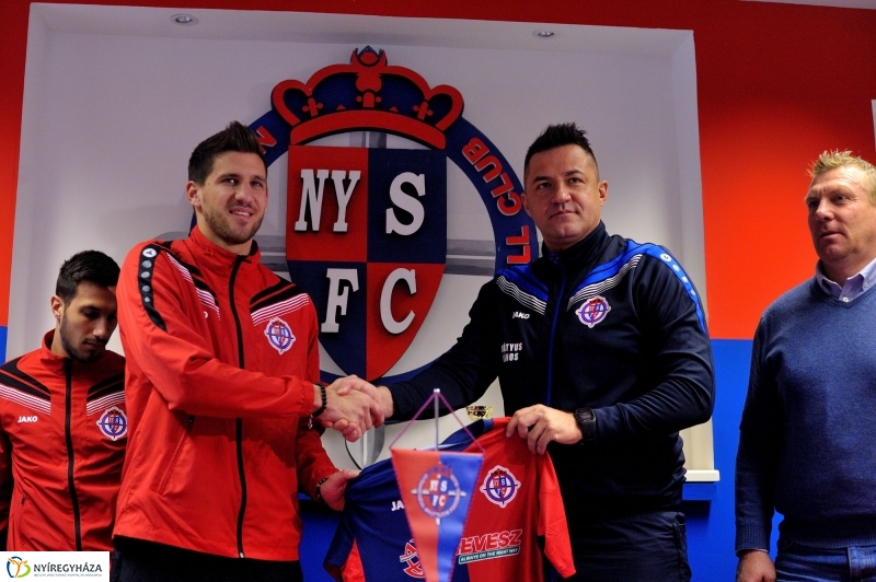 Szezonnyitó sajtótájékoztatót tartott a Szpari