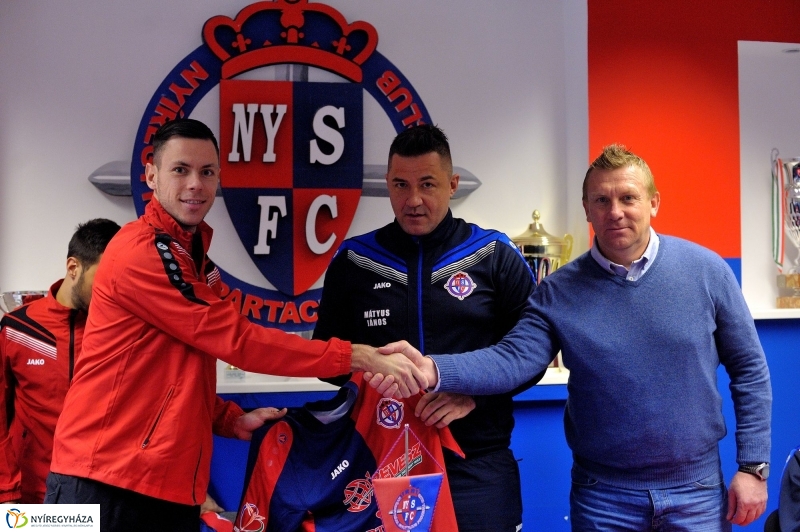 Szezonnyitó sajtótájékoztatót tartott a Szpari