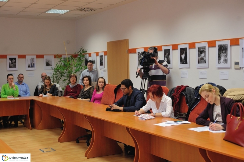 Kötetbemutató Nyíregyháza ifjúságáról