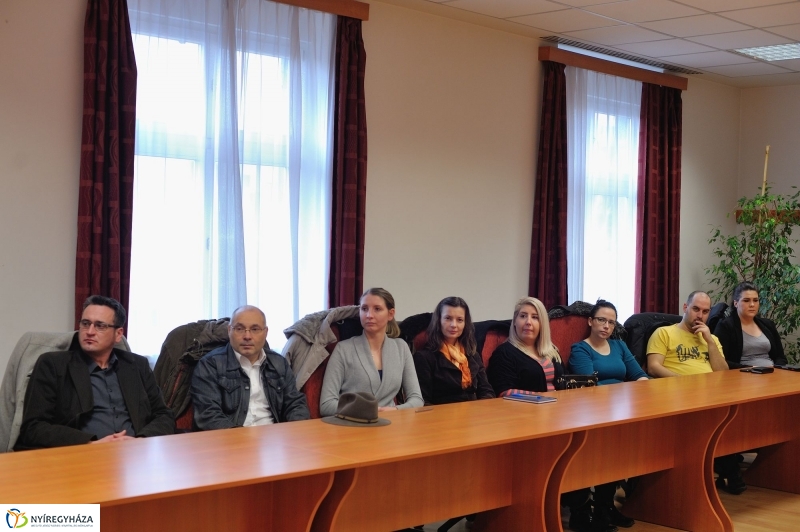 Kötetbemutató Nyíregyháza ifjúságáról