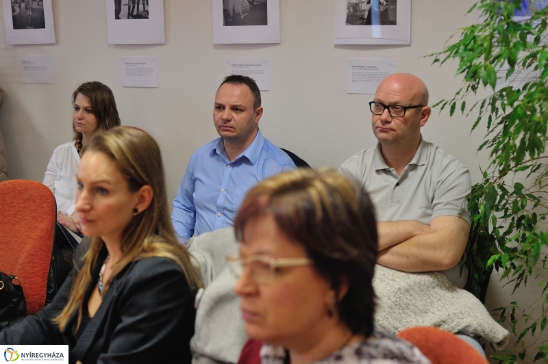 Kötetbemutató Nyíregyháza ifjúságáról