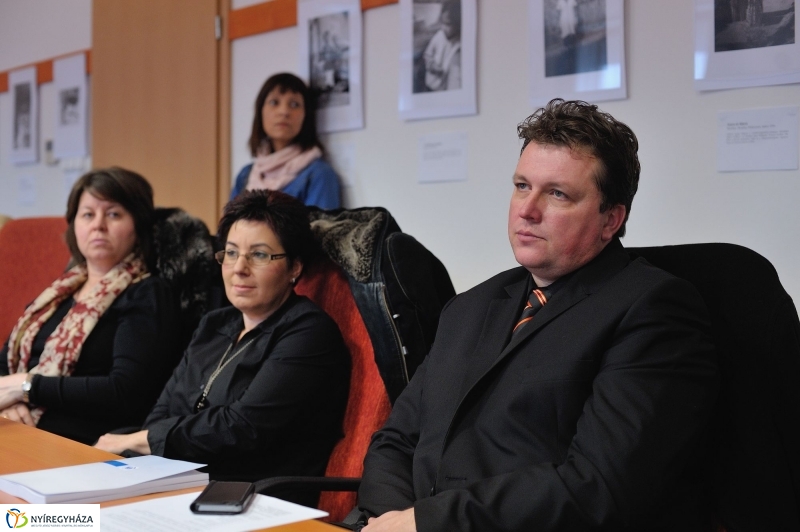 Kötetbemutató Nyíregyháza ifjúságáról