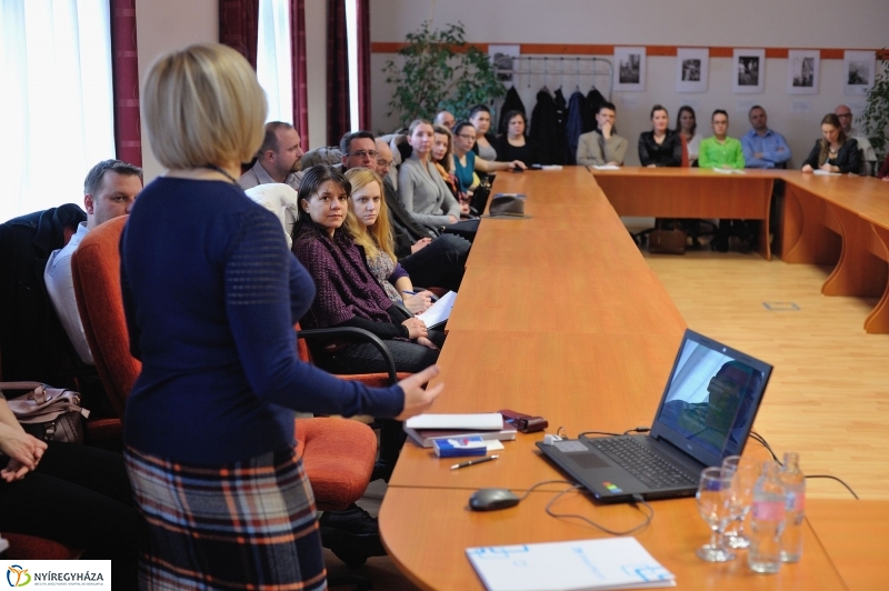 Kötetbemutató Nyíregyháza ifjúságáról