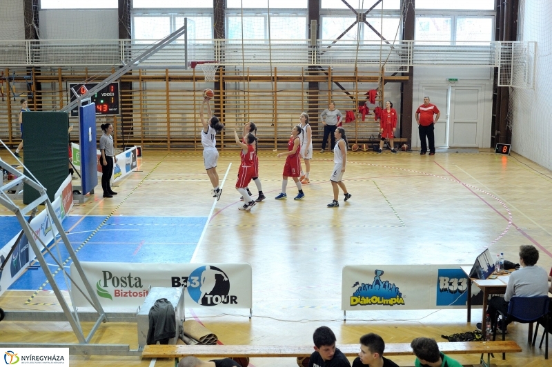 B33 regionális döntő Nyíregyházán