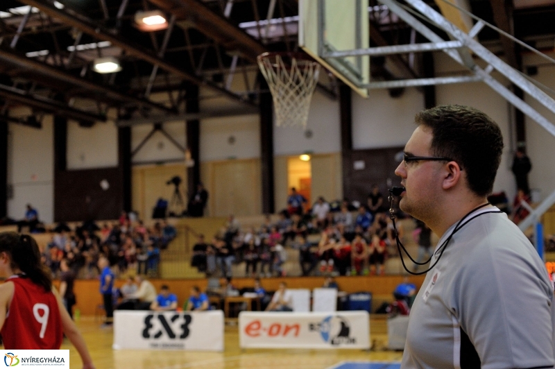 B33 regionális döntő Nyíregyházán