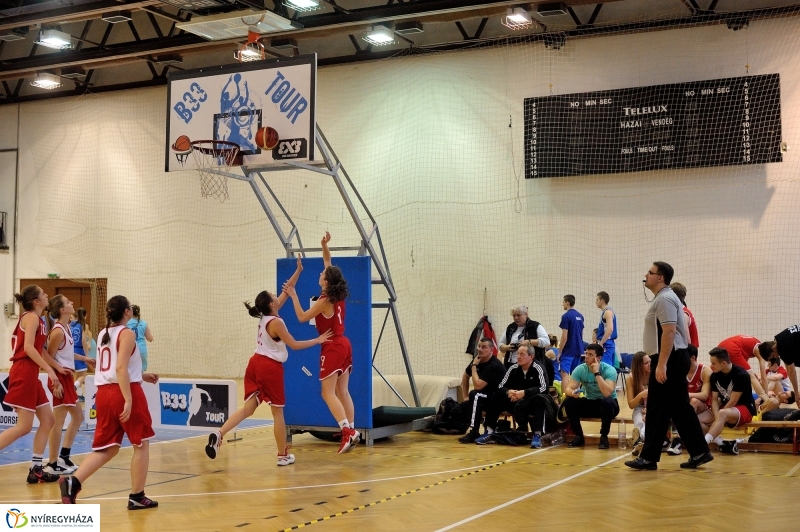 B33 regionális döntő Nyíregyházán