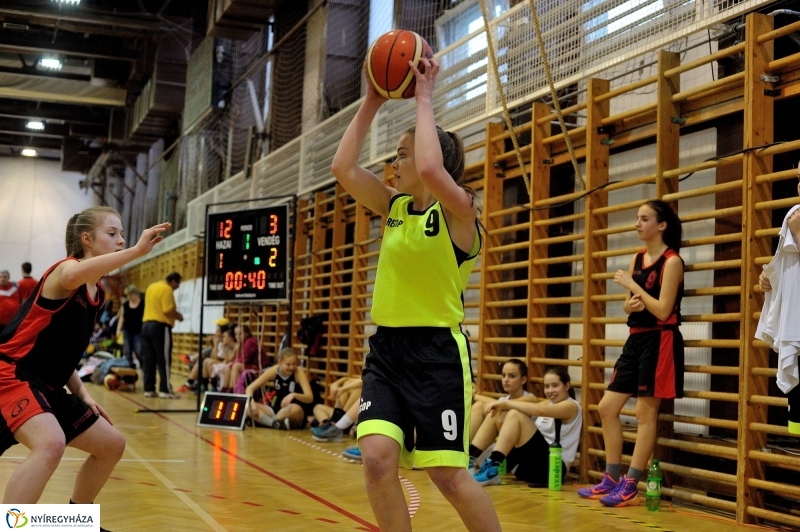 B33 regionális döntő Nyíregyházán