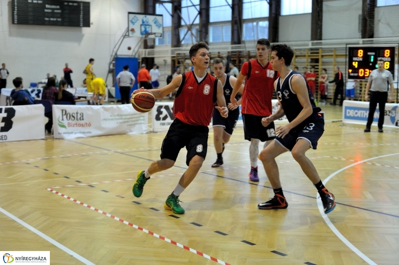 B33 regionális döntő Nyíregyházán