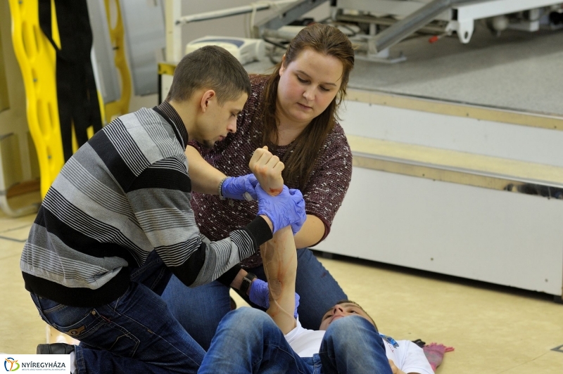 Egészségügyi gyakorlat a főiskolán