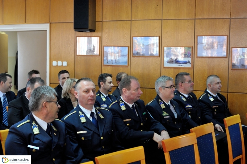 Rendőrségi évértékelő