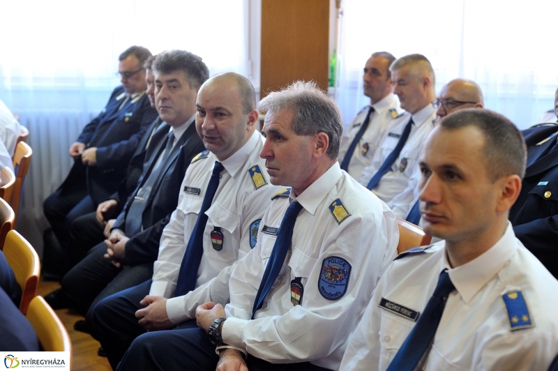 Rendőrségi évértékelő