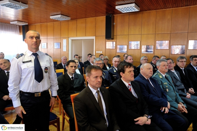 Rendőrségi évértékelő