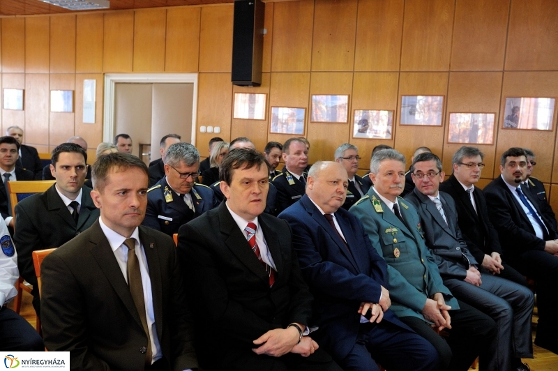 Rendőrségi évértékelő