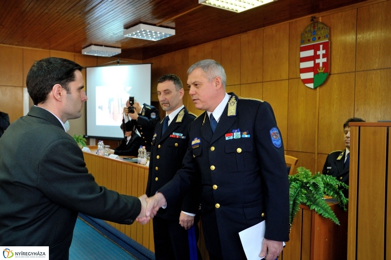 Rendőrségi évértékelő