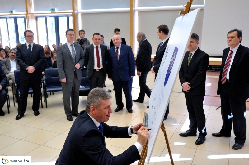 Nyíregyházi Egyetem Ünnepi Szenátusi Ülése