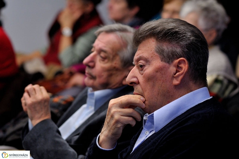 Értékes Esték a Jósa András Oktatókórházban