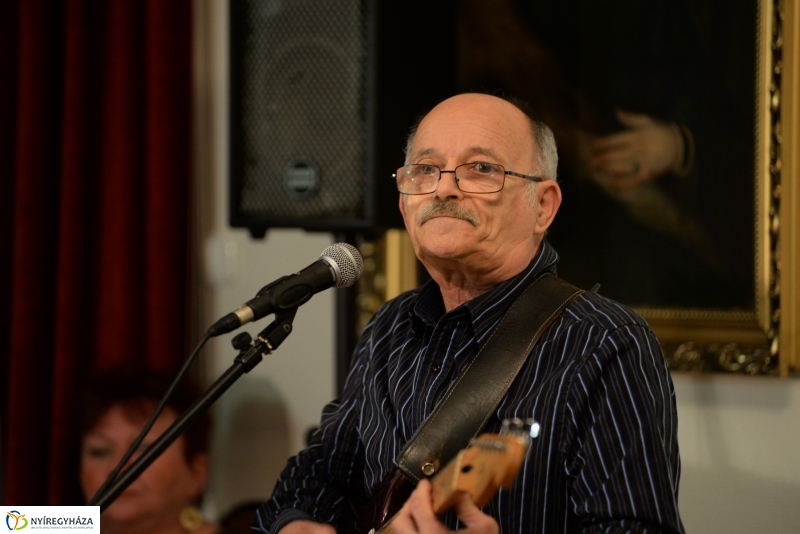 Zboray Károly estje a Bencs Villában