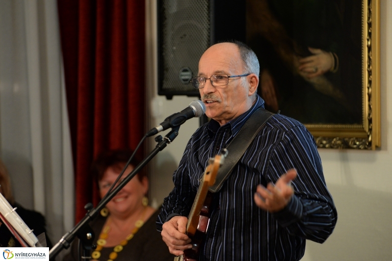 Zboray Károly estje a Bencs Villában