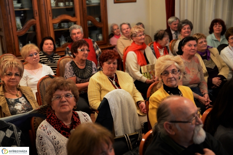 Zboray Károly estje a Bencs Villában