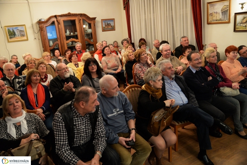 Zboray Károly estje a Bencs Villában