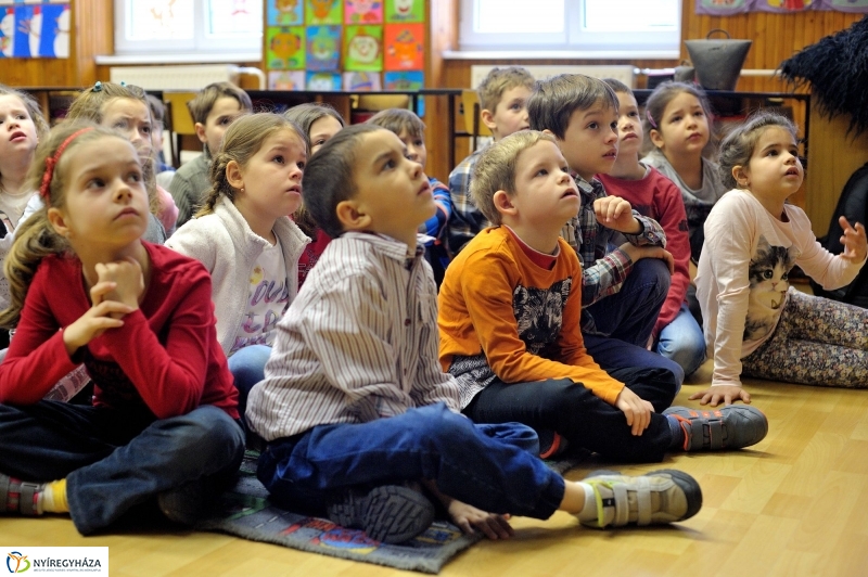 Farsangolás a Jókai Mór iskolában
