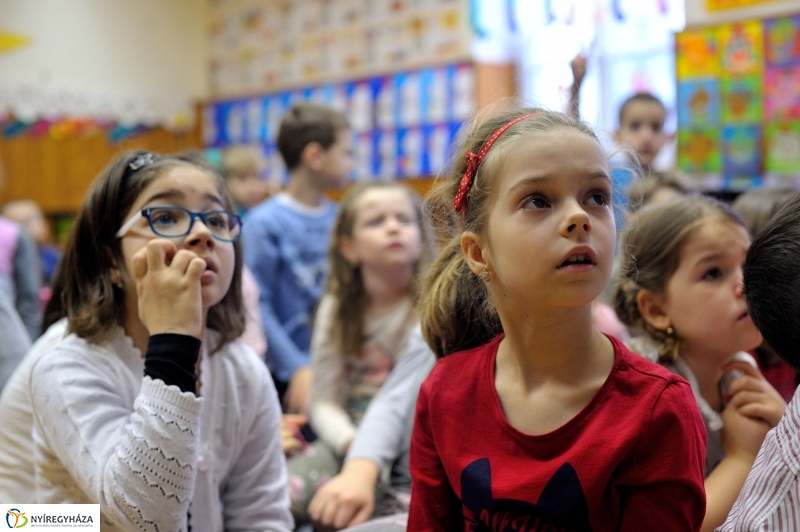 Farsangolás a Jókai Mór iskolában