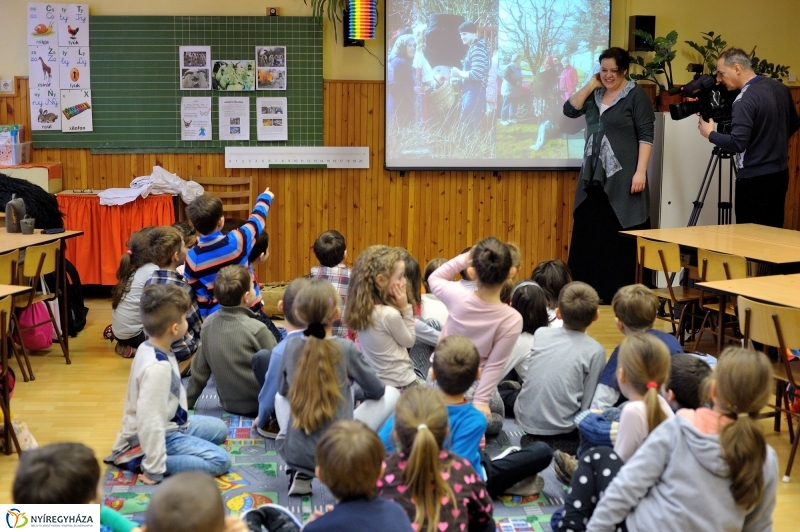 Farsangolás a Jókai Mór iskolában
