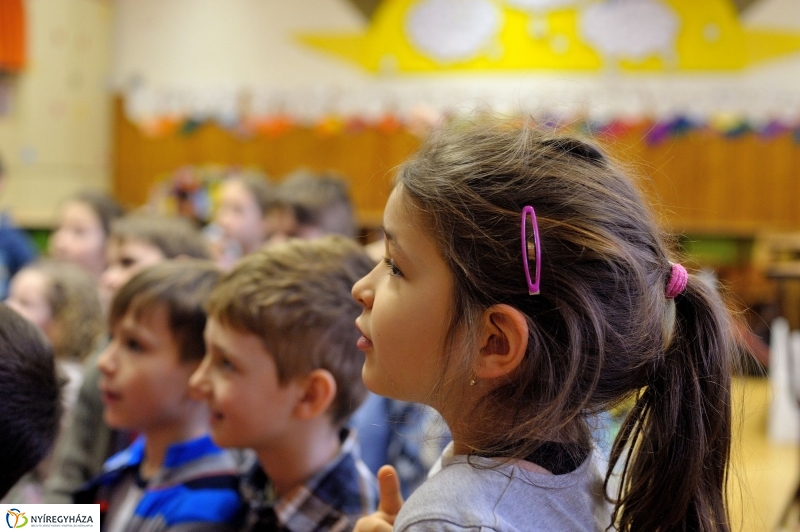 Farsangolás a Jókai Mór iskolában