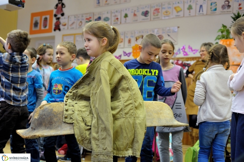 Farsangolás a Jókai Mór iskolában